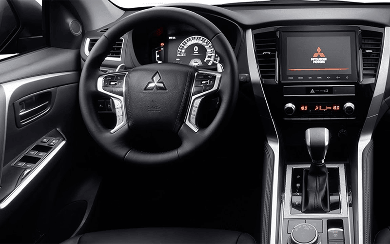 Mitsubishi Pajero 2021